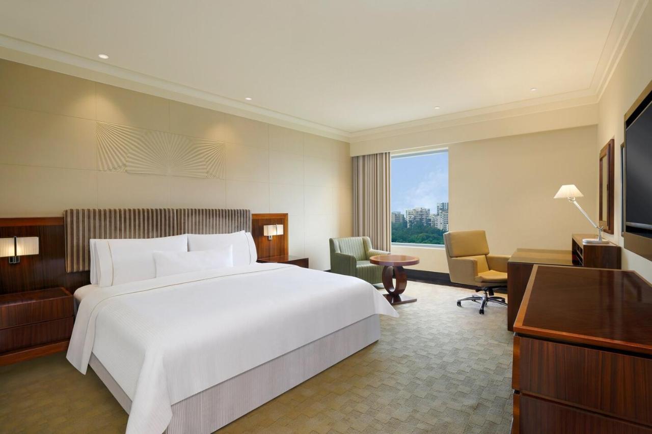 The Westin Pune Koregaon Park Bagian luar foto