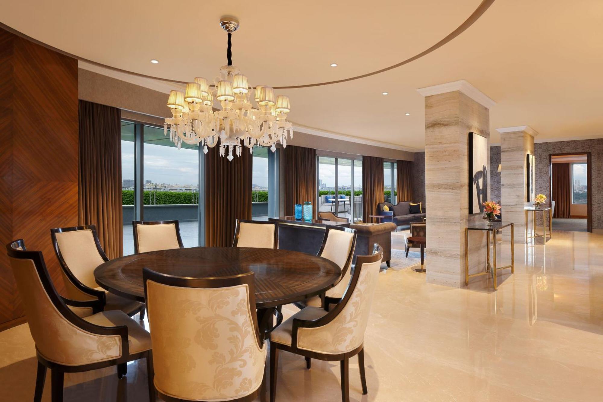 The Westin Pune Koregaon Park Bagian luar foto