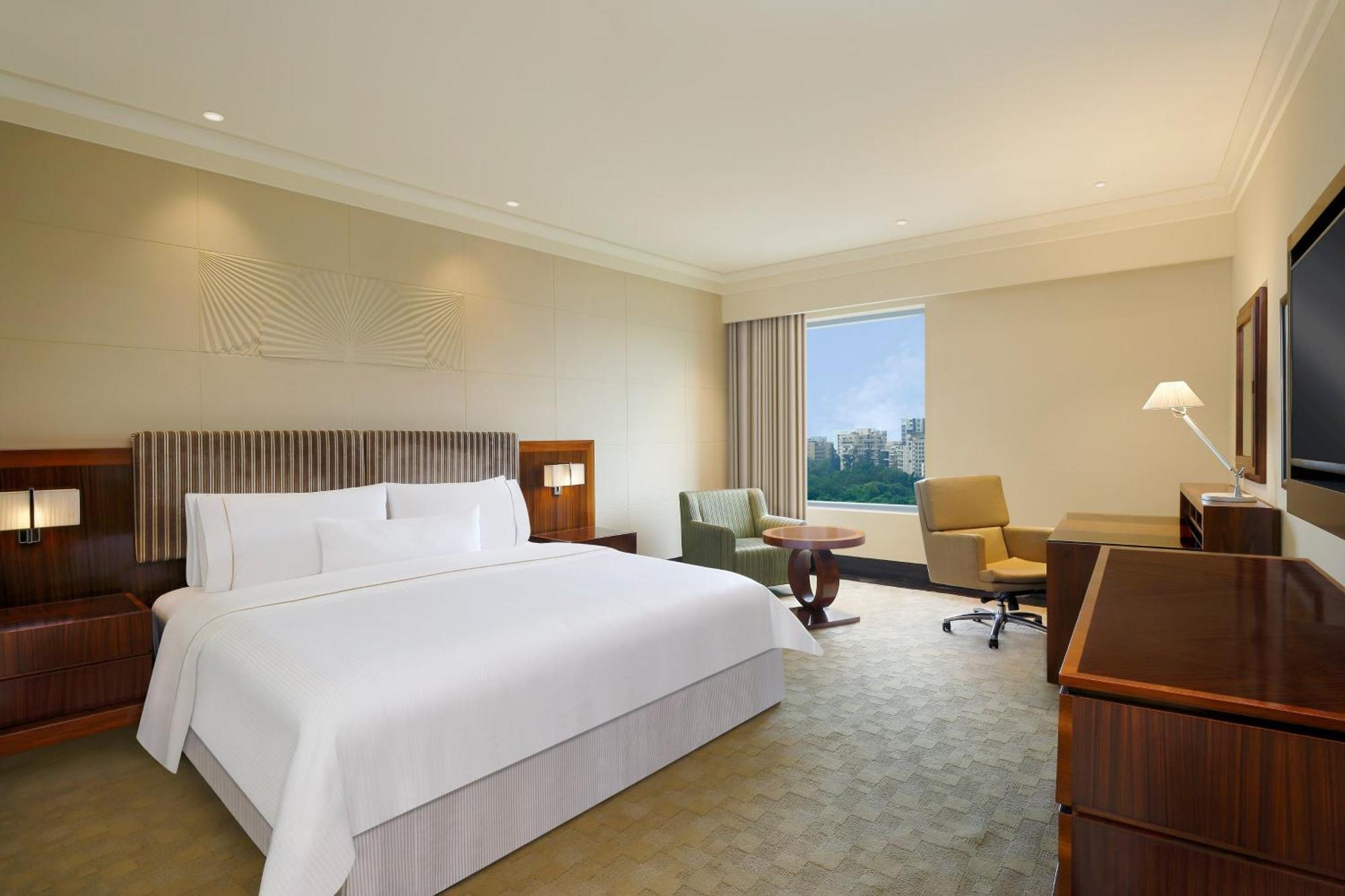 The Westin Pune Koregaon Park Bagian luar foto