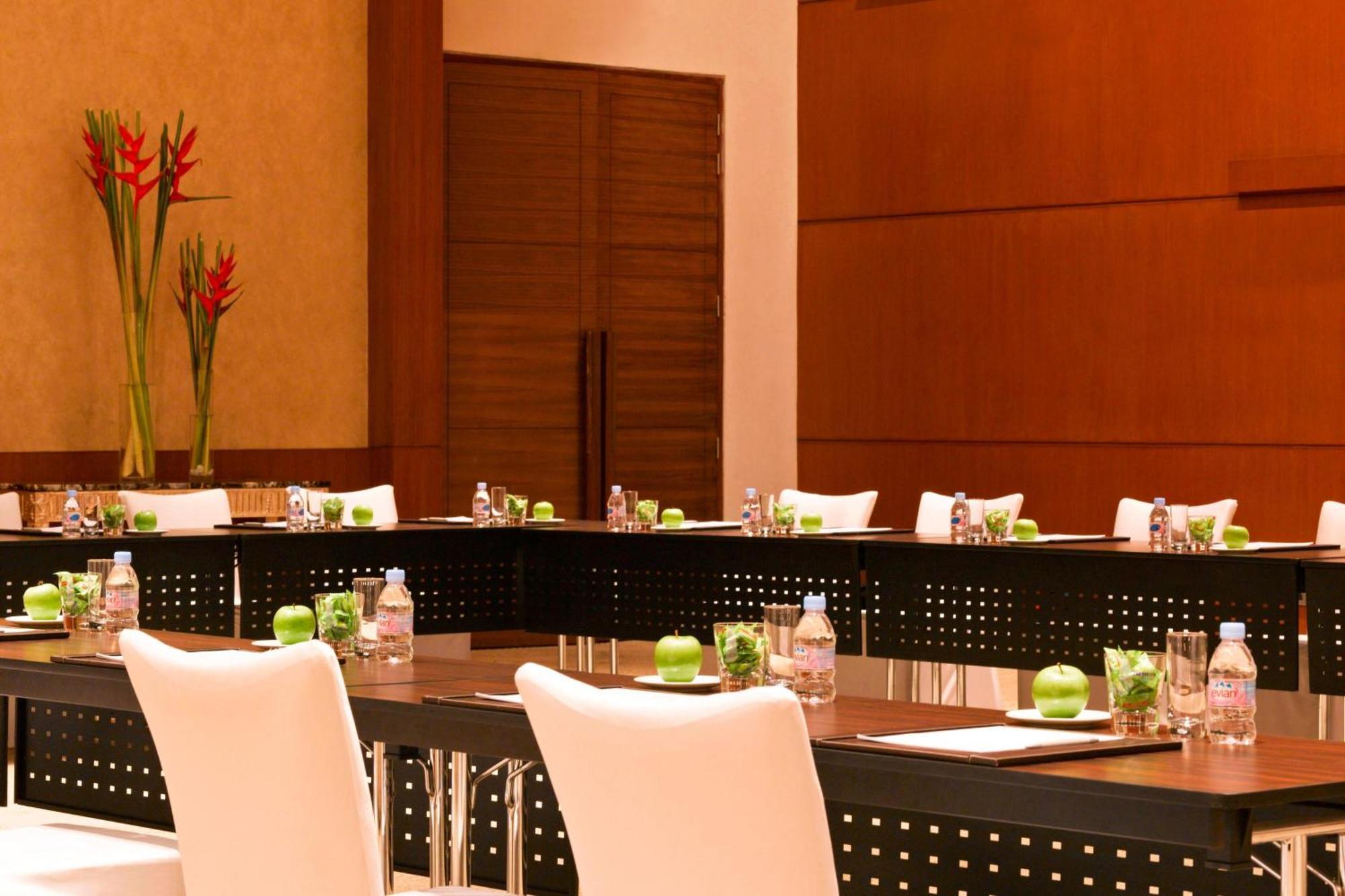 The Westin Pune Koregaon Park Bagian luar foto